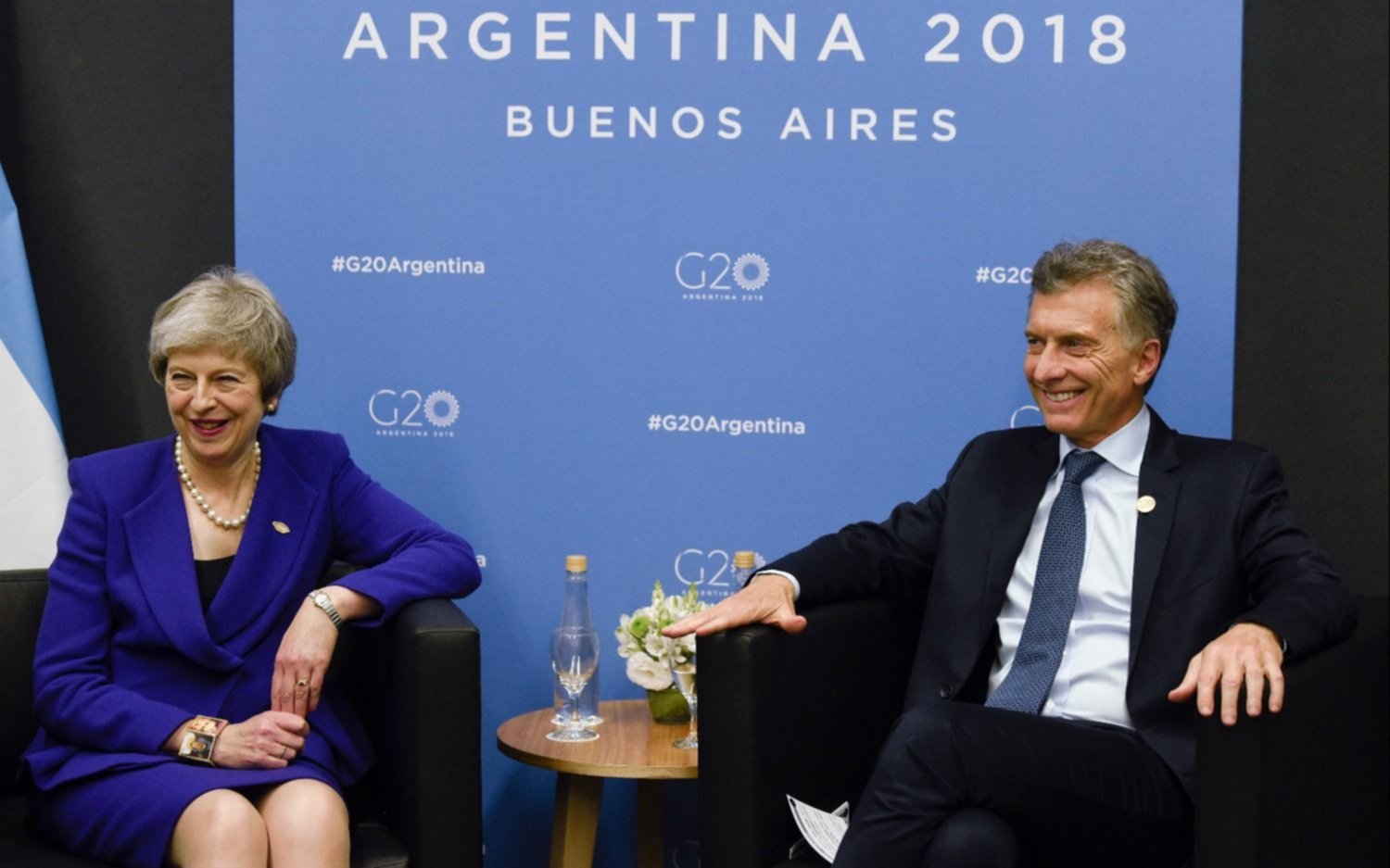 Compromiso de Macri y May a fortalecer los vínculos comerciales