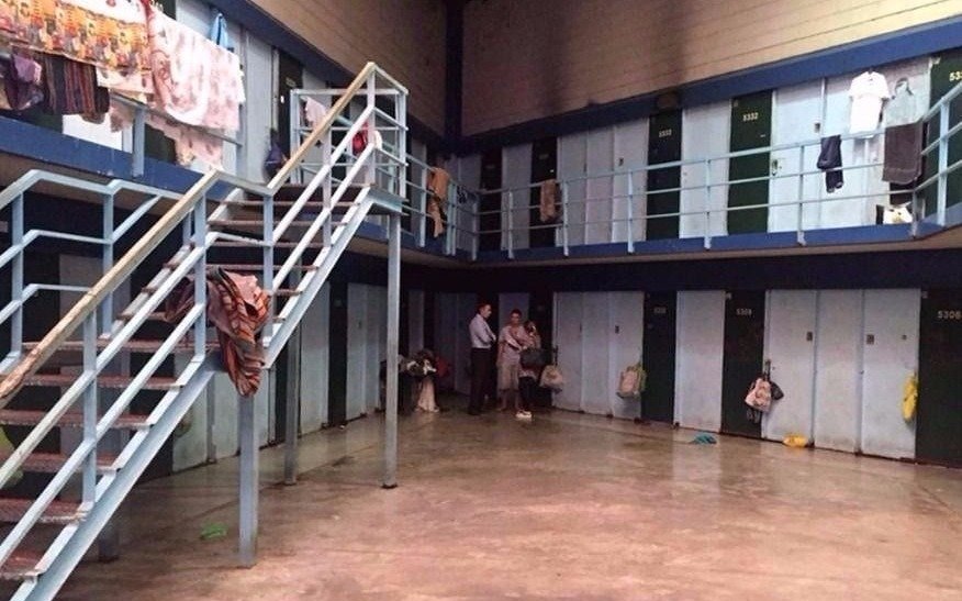 Interponen un amparo para evitar que separen a hijos de detenidas en cárcel de Los Hornos