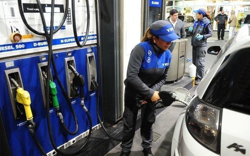 Los combustibles ya están un 5% mas caros en los surtidores