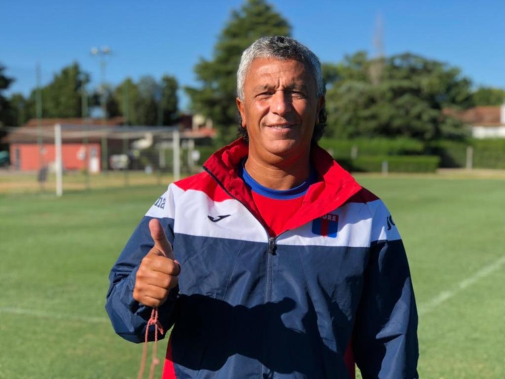 Gorosito, Crespo y Holan, candidatos a reemplazar a Pizzi