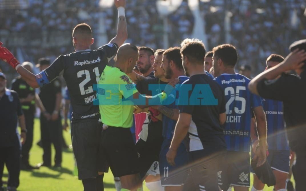 Final caliente: Andújar, duro contra Licht y Tijanovich, y la Gata habló de Diego