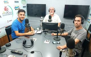 Ya largó... LA ESCUDERÍA! En vivo hasta las 18 por La Redonda 100.3
