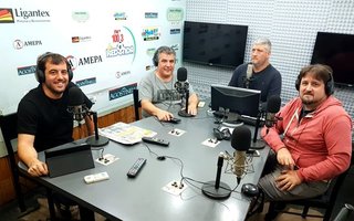Ahora en vivo... EL SUPERCLÁSICO! Hasta las 19 por La Redonda 100.3