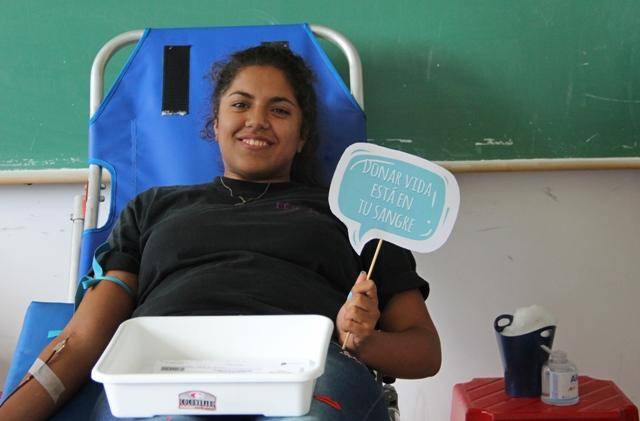 Apenas el 30% de los donantes de sangre son voluntarios y lanzan una campaña