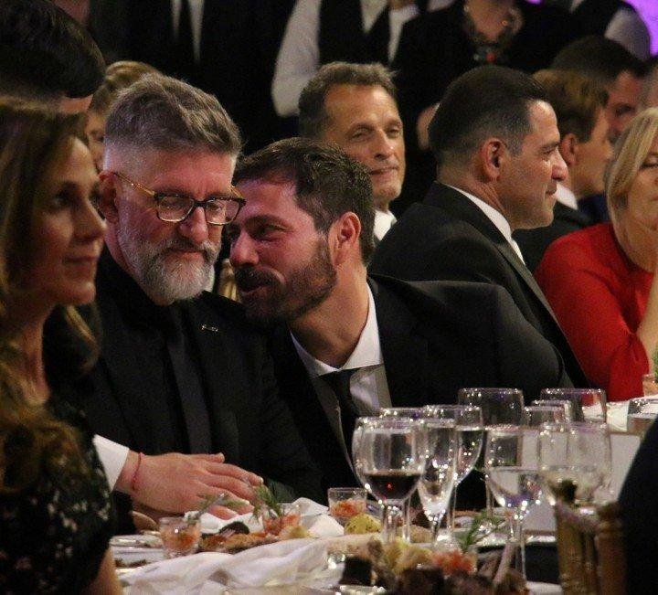 Mimoso, Novaresio fue acompañado por su novio