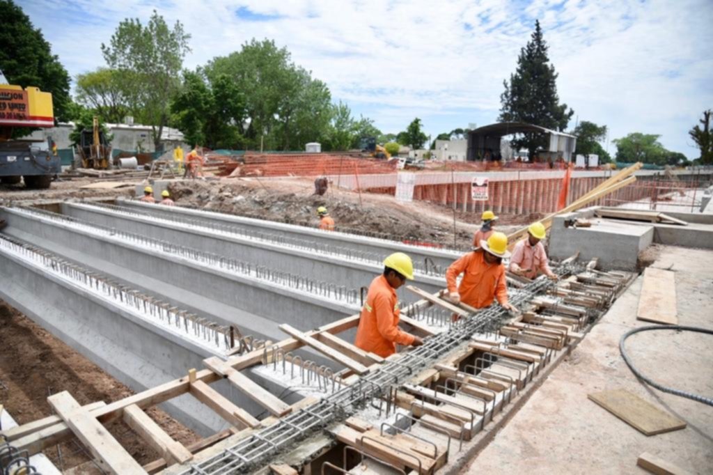 Avanza la obra del paso bajo nivel de 1 y 32: ya se ejecutó el 53% de los trabajos proyectados