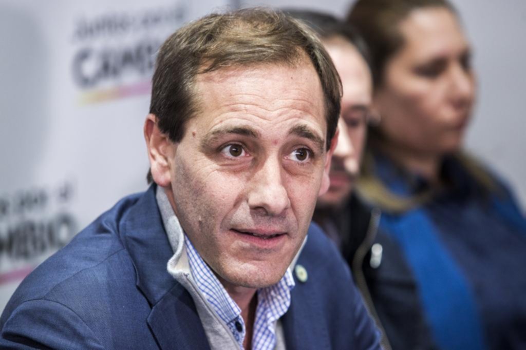Garro comienza con los cambios en su gabinete y mira a funcionarios de la Provincia
