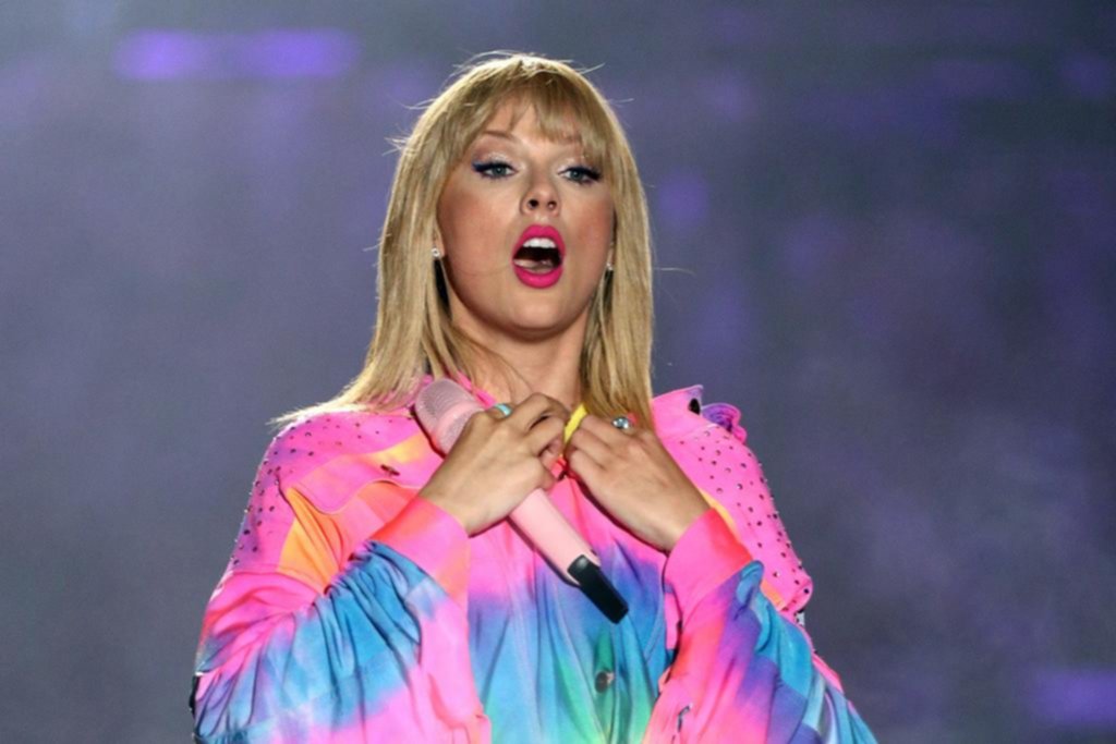 Un pedido desesperado: Taylor Swift recurre a sus millones de fans para recuperar su música