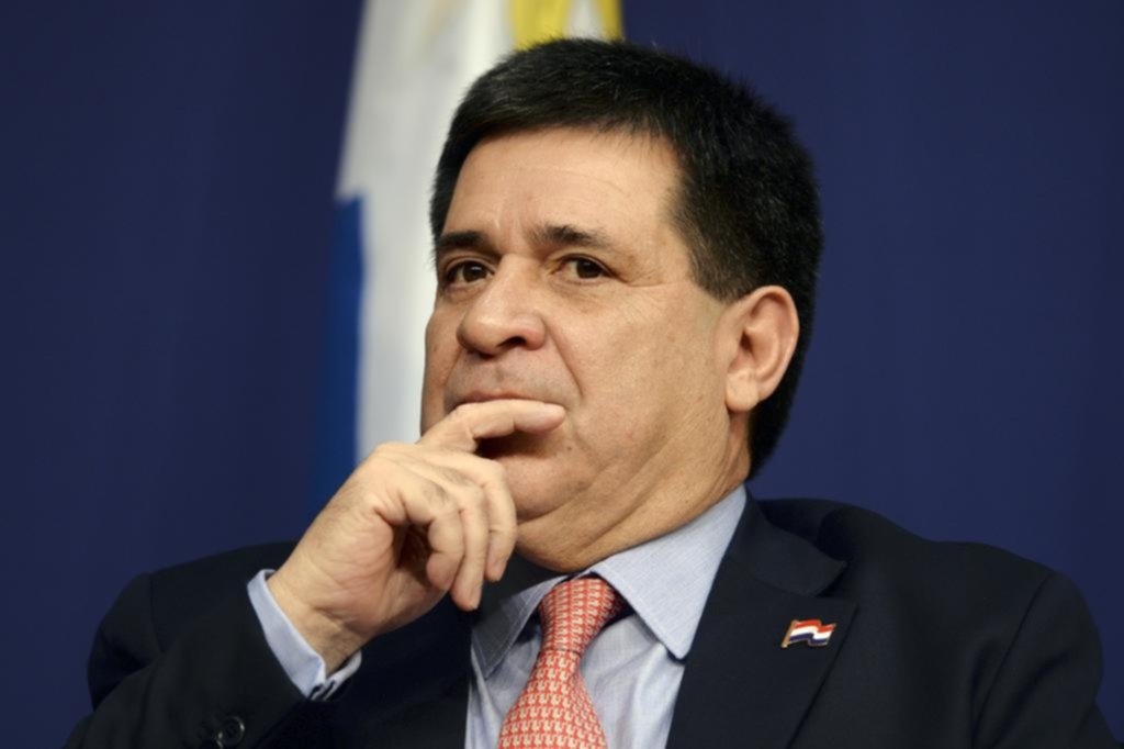 Brasil pidió la detención del ex presidente de Paraguay Cartes