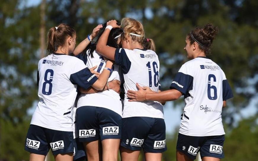 Las chicas del Lobo vencieron a Villa San Carlos
