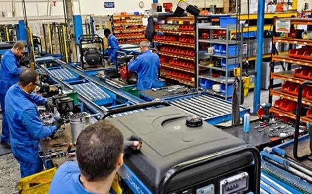 La producción industrial pyme cayó 2,8% en octubre 