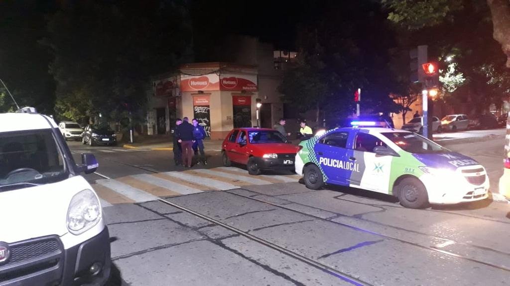 A días de la muerte en el Bosque, salen a combatir las picadas nocturnas