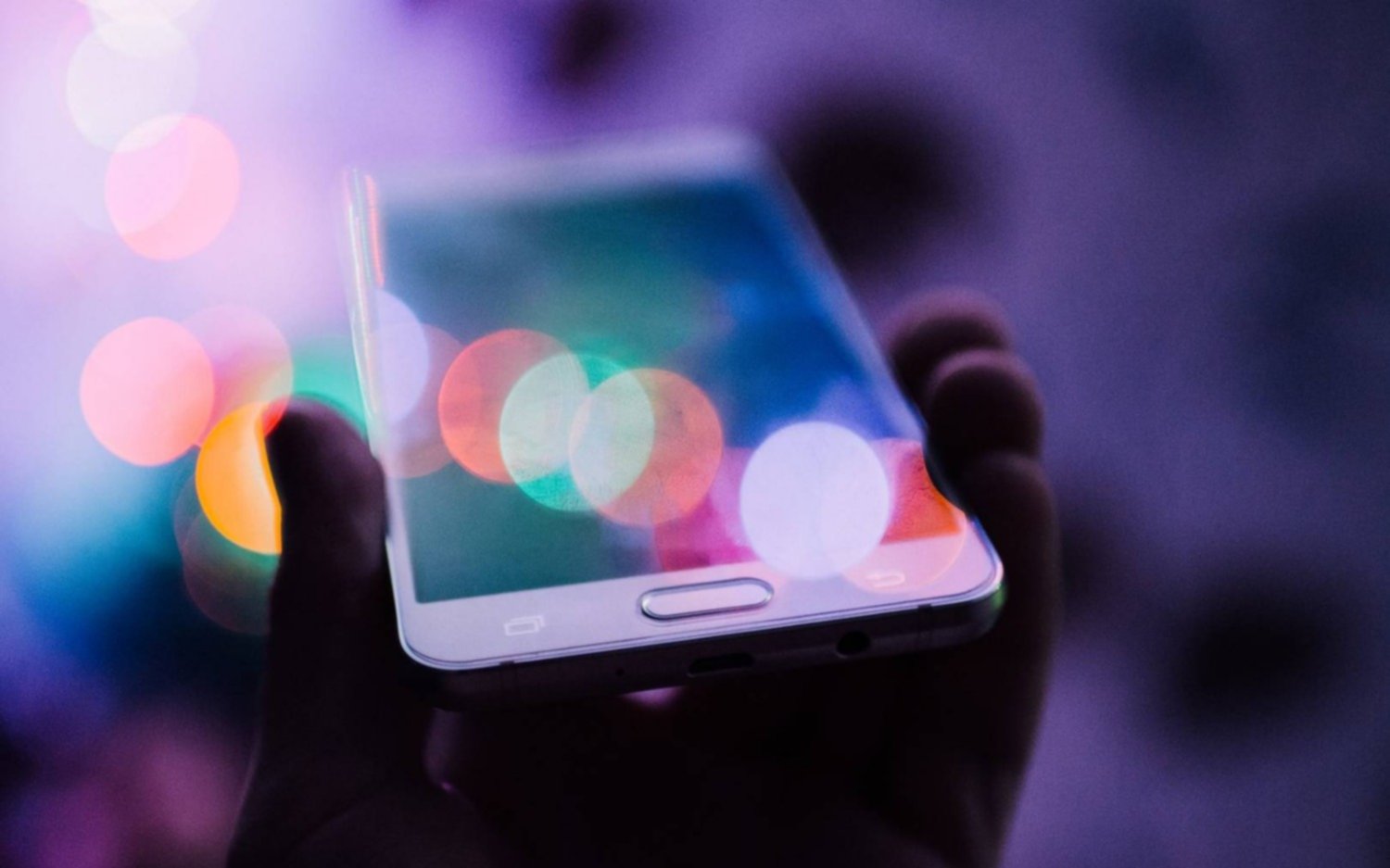 Francia asegura que no excluirá a Huawei del desarrollo del 5G