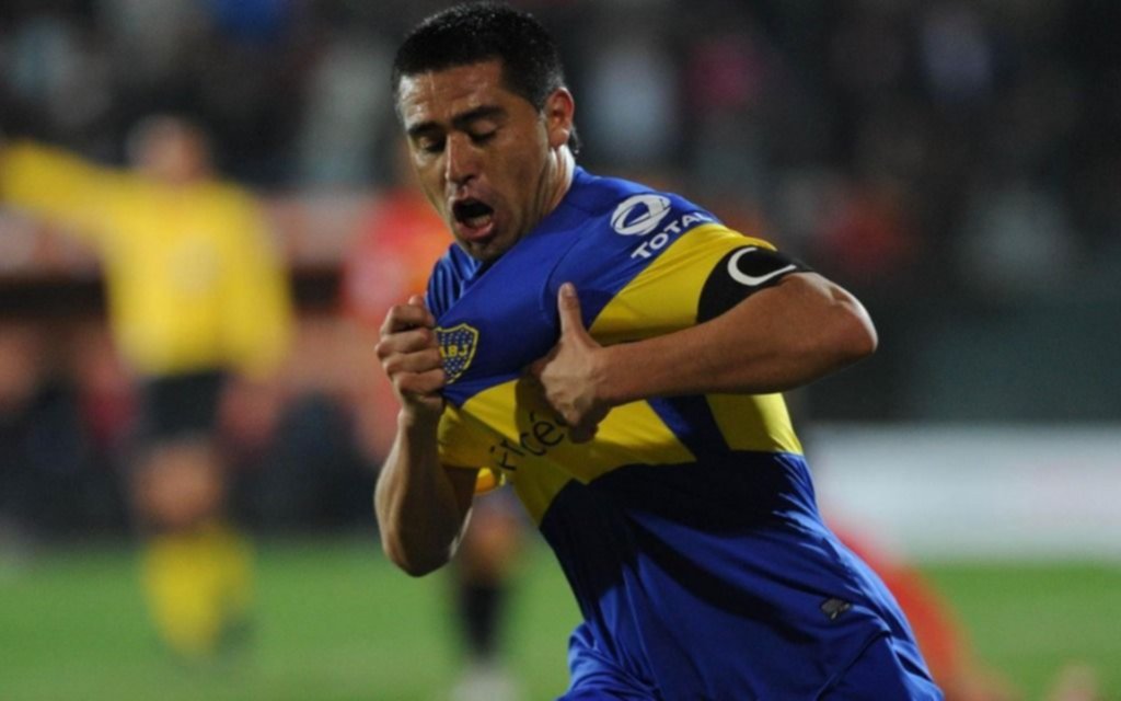 A días de las elecciones, la camiseta de Riquelme encendió una inesperada polémica en Boca