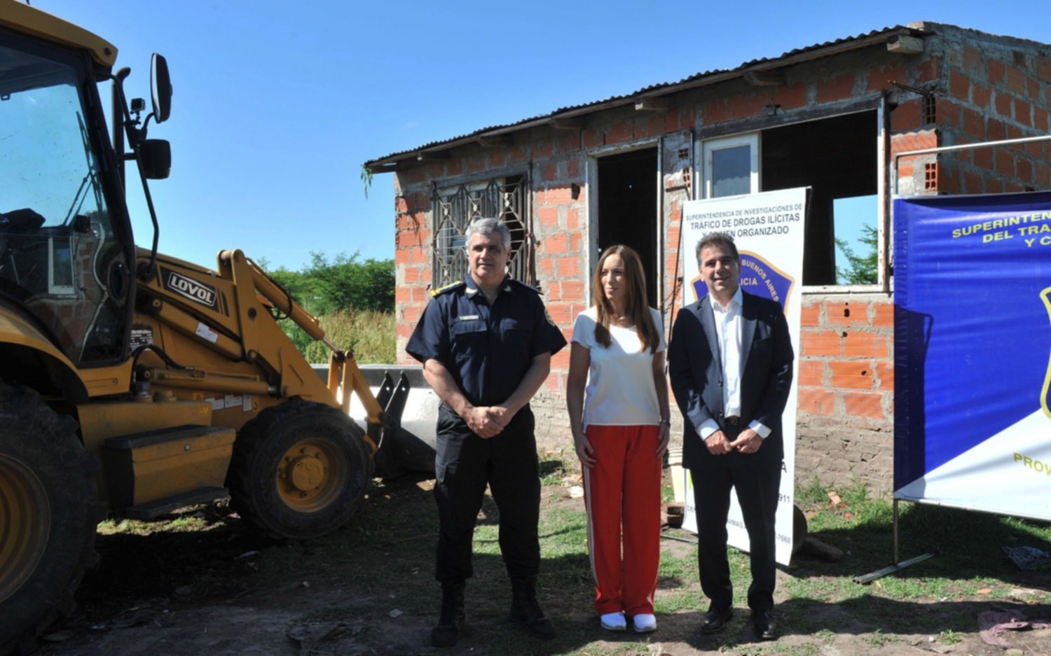 La gobernadora Vidal participó del derribo del búnker de droga número 150
