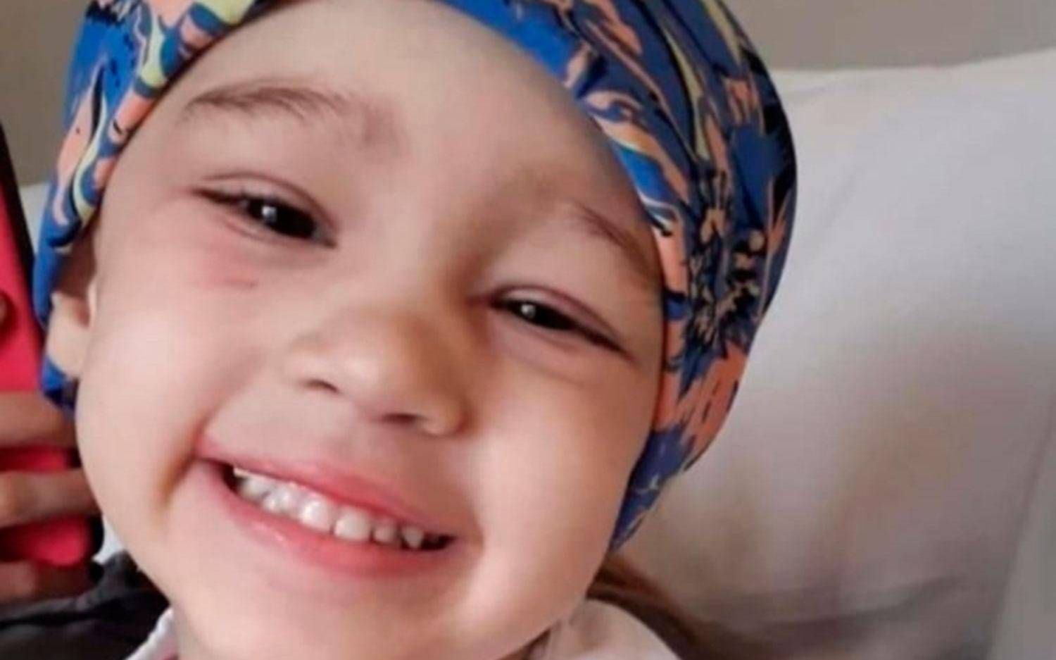 #VamosXPauli: una nena de tres años tiene cáncer y necesita viajar para tratarse