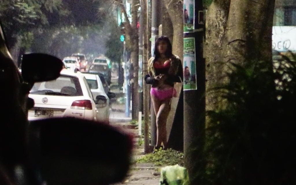 Los vecinos de El Mondongo vuelven a reunirse por la erradicación de la Zona Roja