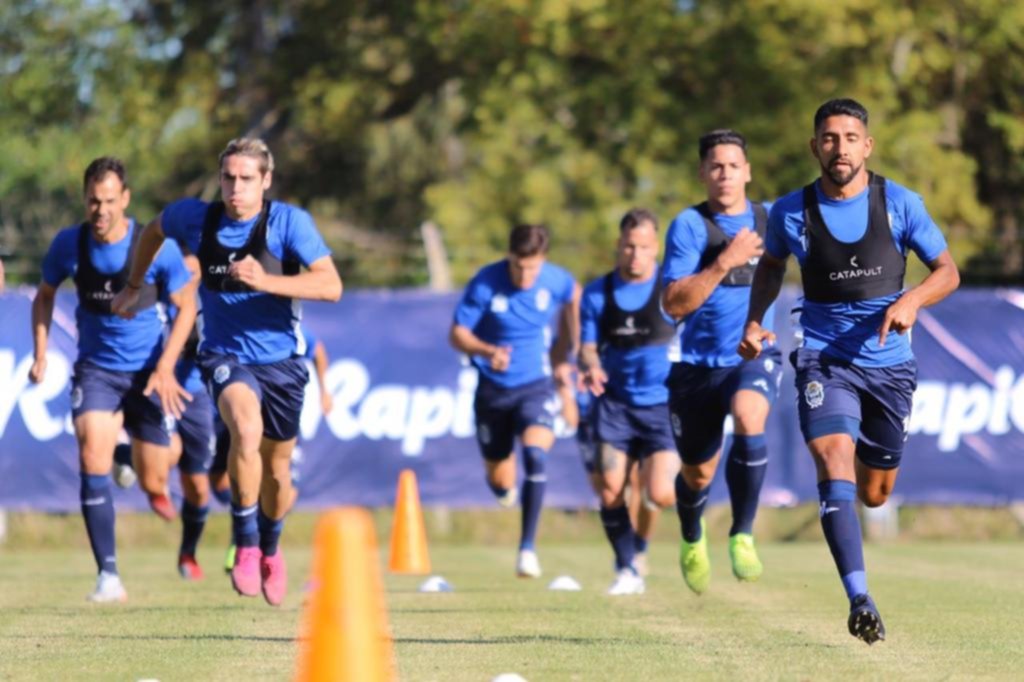 Sin Maradona otra vez, el equipo hizo fútbol en Abasto