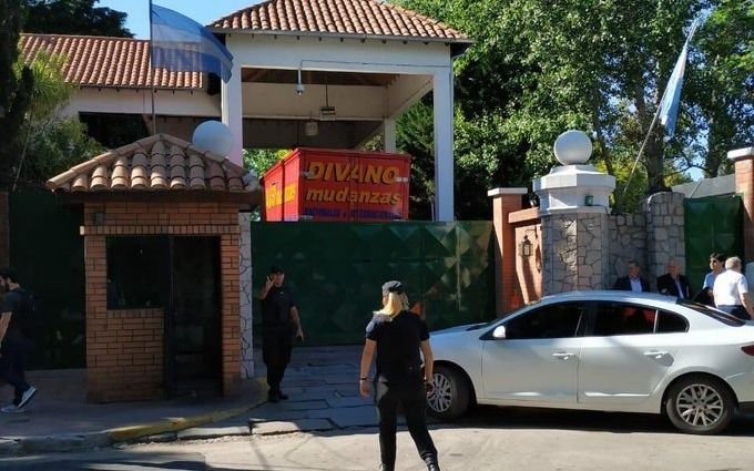 Empezó la mudanza en la quinta presidencial de Olivos