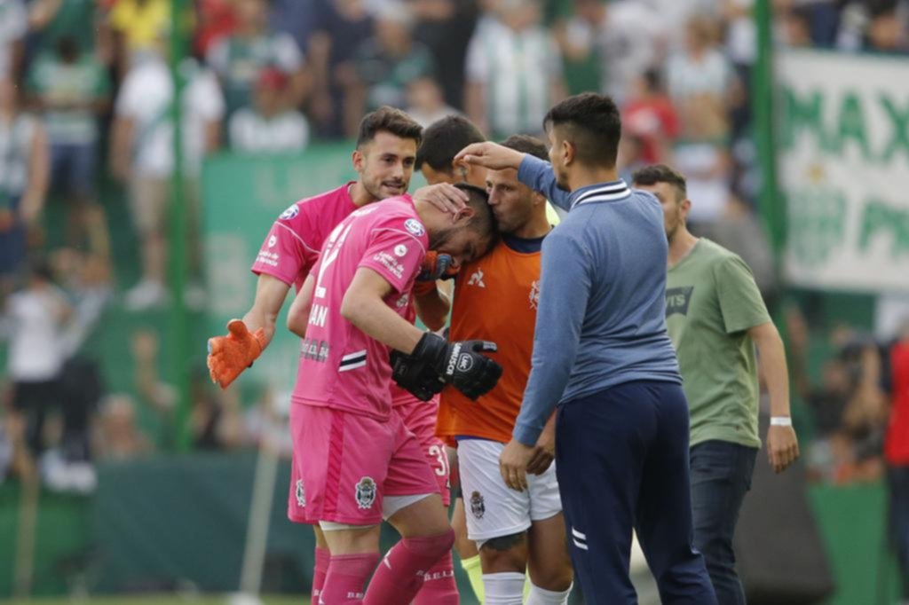 Dos groseros errores contra Insfrán y todo Gimnasia