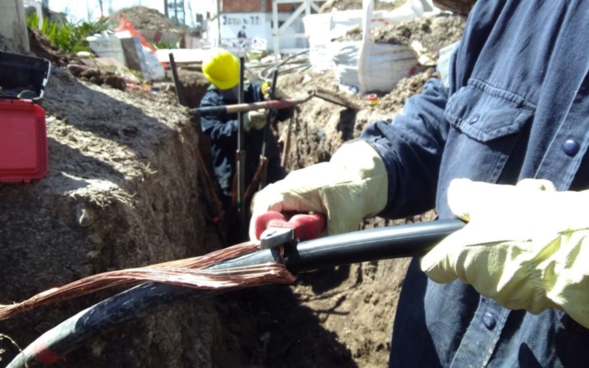 Obras en redes de energía eléctrica en la zona de 7 a 10 y de 65 a 70