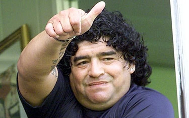 La vida de Maradona, sin grises: una salud que vuelve a estar en alerta