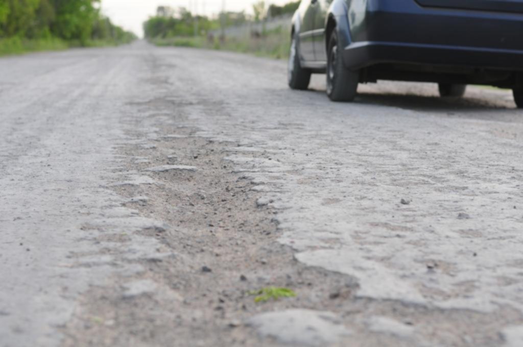 Troncal para la zona sur, la 600 de 137 a 155 sufre y pide por la repavimentación
