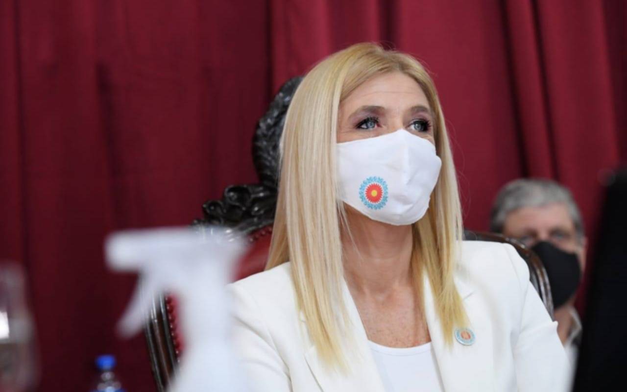 La vicegobernadora Magario pone en duda el regreso de los chicos a las aulas escolares 