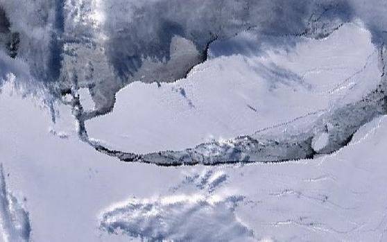 El mayor iceberg del mundo se dirige a la Georgia del Sur y podría ser "devastador" un encallamiento