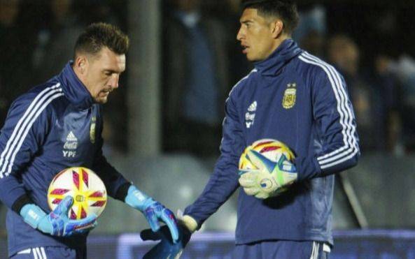 Por la convocatoria para Eliminatorias, Boca y River perderían un equipo completo