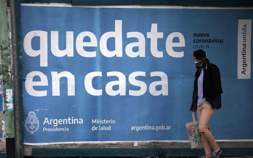 Argentina superó a EE.UU en muertos por millón de habitantes