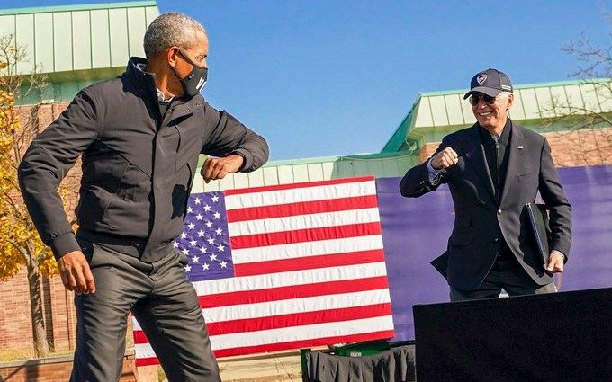 Obama felicitó a Biden y Harris por una "victoria histórica y decisiva" para EEUU