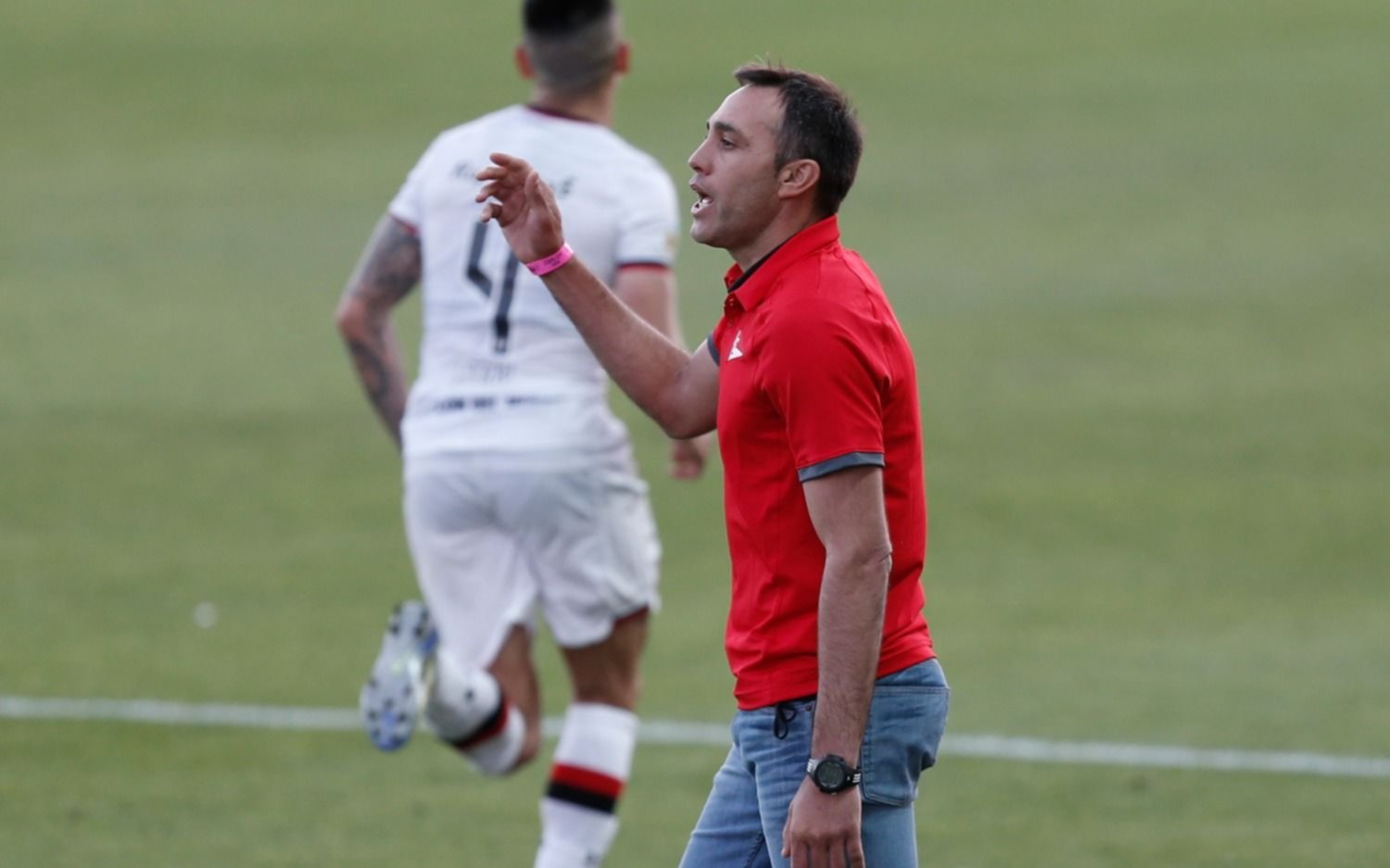 Desábato: "Me voy preocupado"