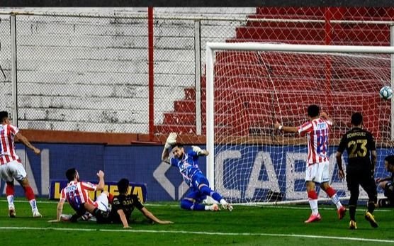 Unión le ganó 2-0 a Racing en Santa Fe