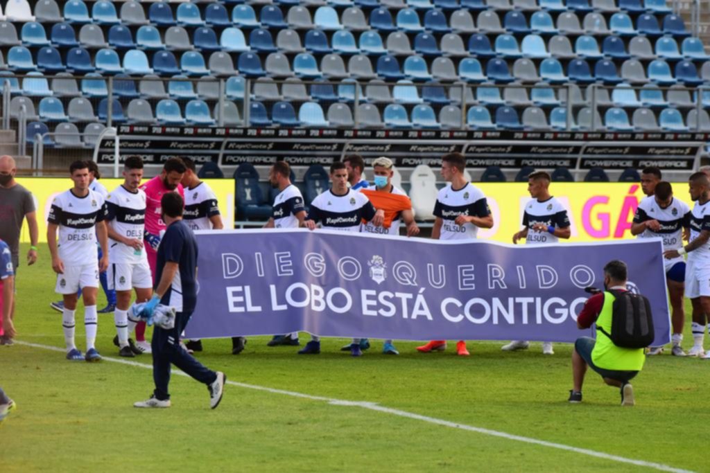 A pesar de su ausencia, Maradona fue protagonista en el Bosque
