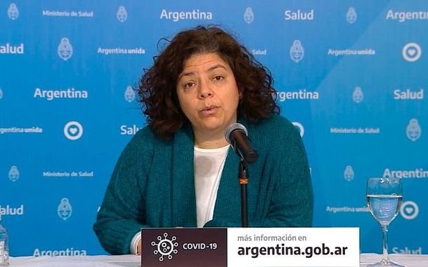 Vacuna rusa: el Gobierno apunta a "generar confianza" a través de los famosos