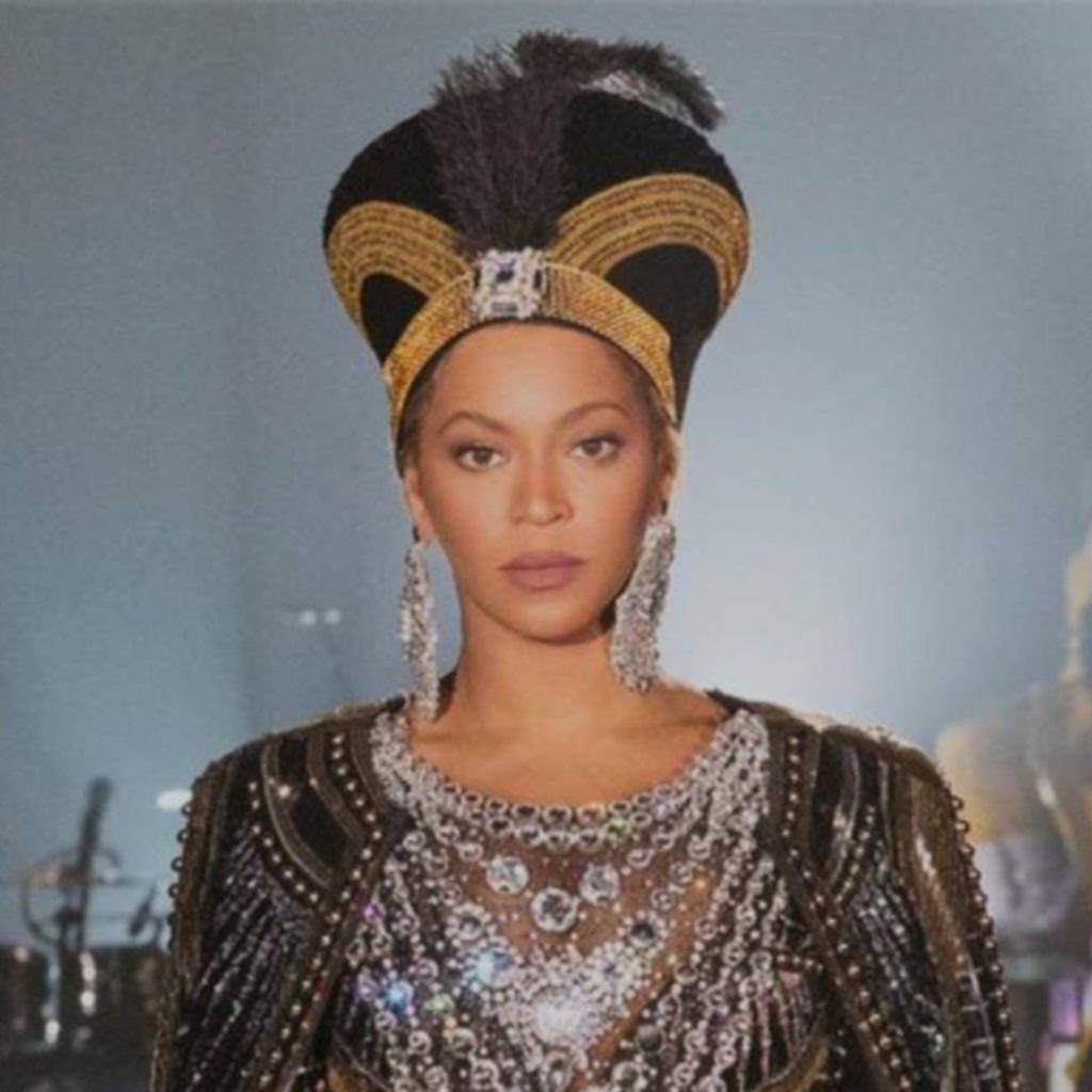 Beyonce, la reina de la miel, tiene en su casa dos colmenas con 80 mil abejas