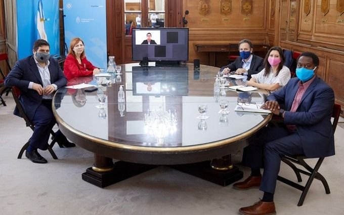 Reunión con el FMI: economías provinciales y consensos políticos