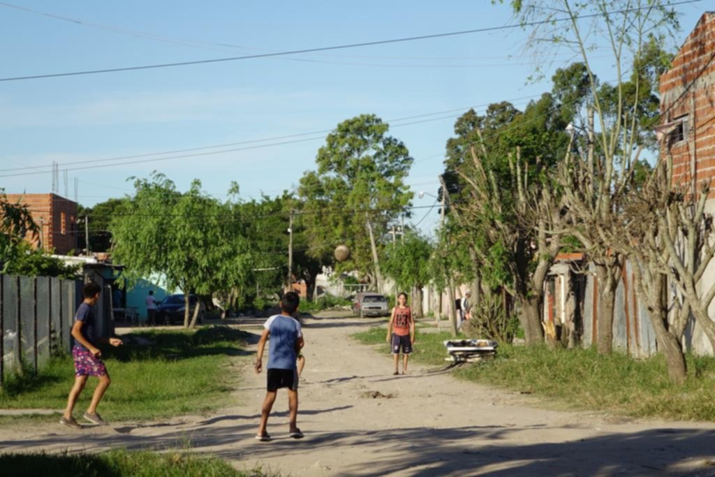 En una zapatería de 80 entre 121 y 122 los dueños tuvieron que cerrar por los robos