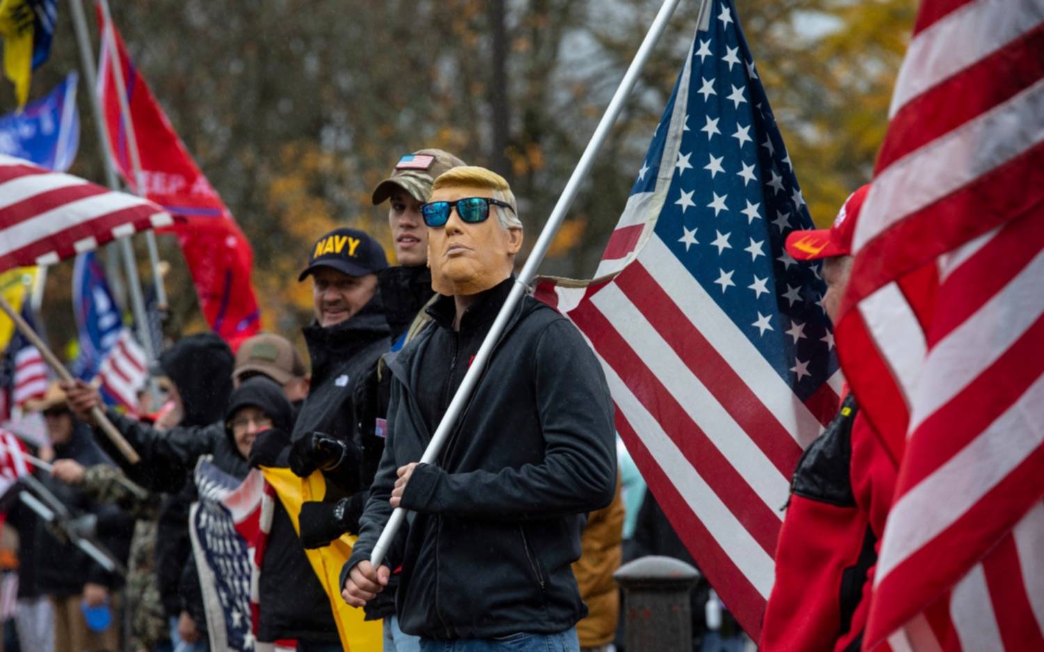 Una manifestación en apoyo a Trump terminó con al menos 20 detenidos
