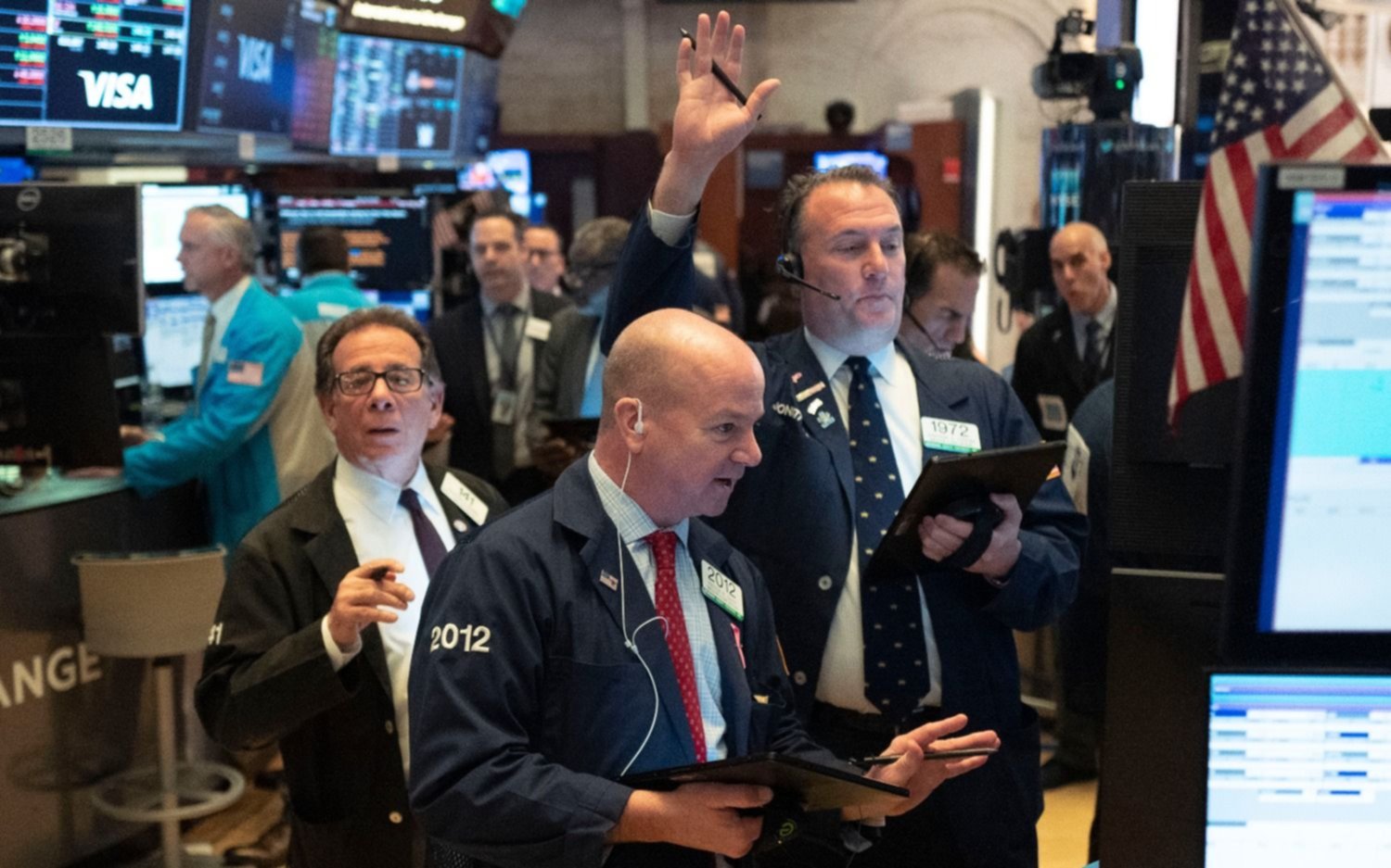 Tras el anuncio de la vacuna, Wall Street abrió en alza y avanzan las acciones argentinas