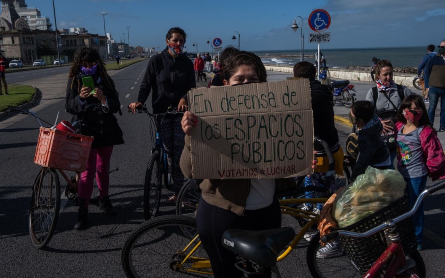 Destrozos en un balneario de Mar del Plata: la explicación de la ONG que organizó la protesta