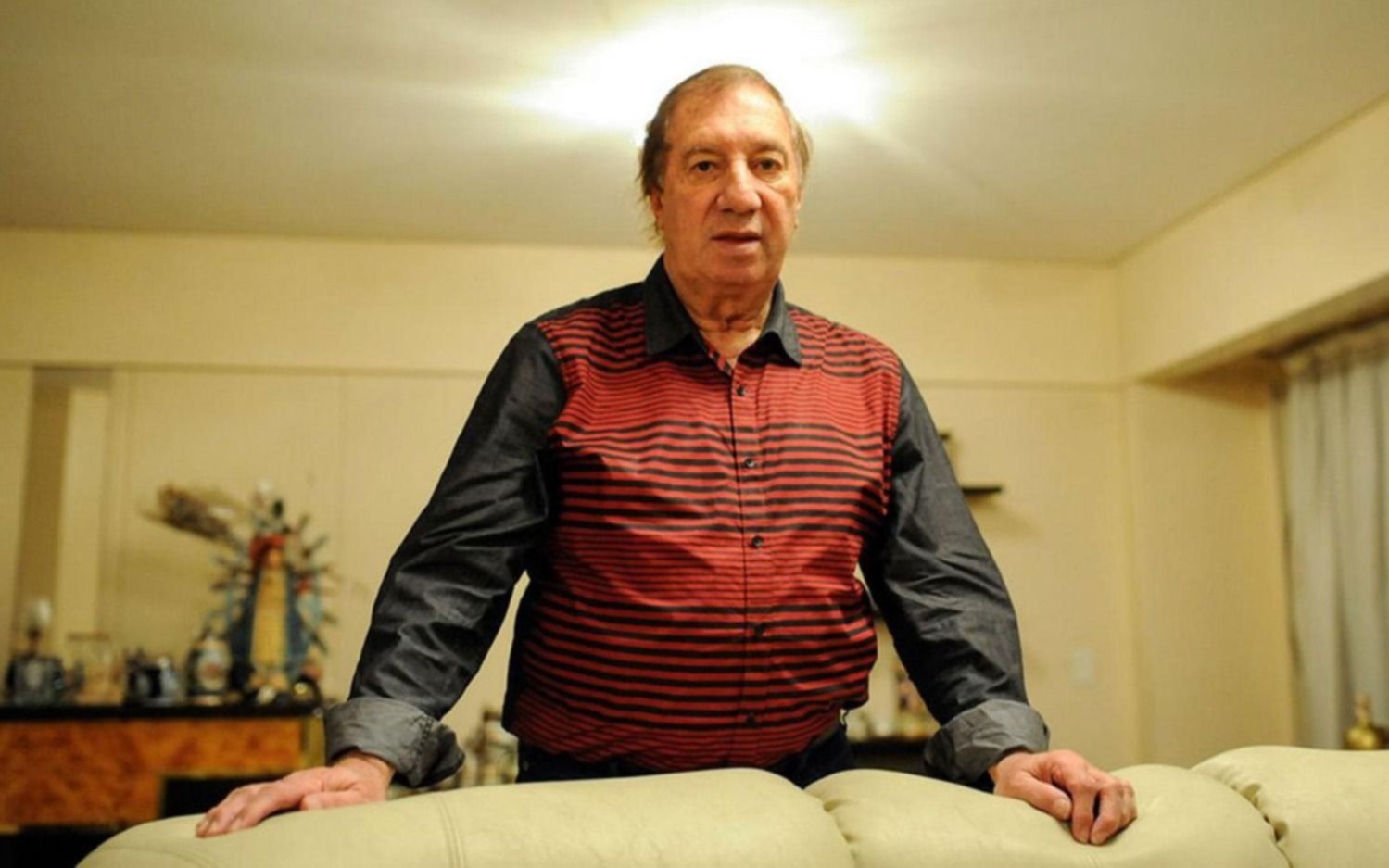 Bilardo ya no está más en la clínica y volvió a su casa: su hermano contó cómo es su día a día