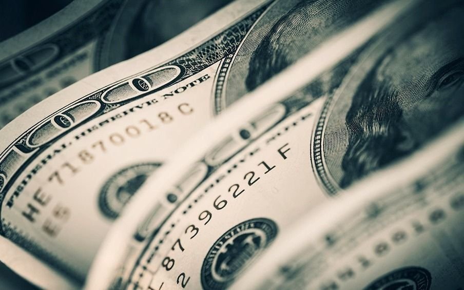 Suben el dólar blue y los financieros y el anuncio Pfizer repercute en Wall Street