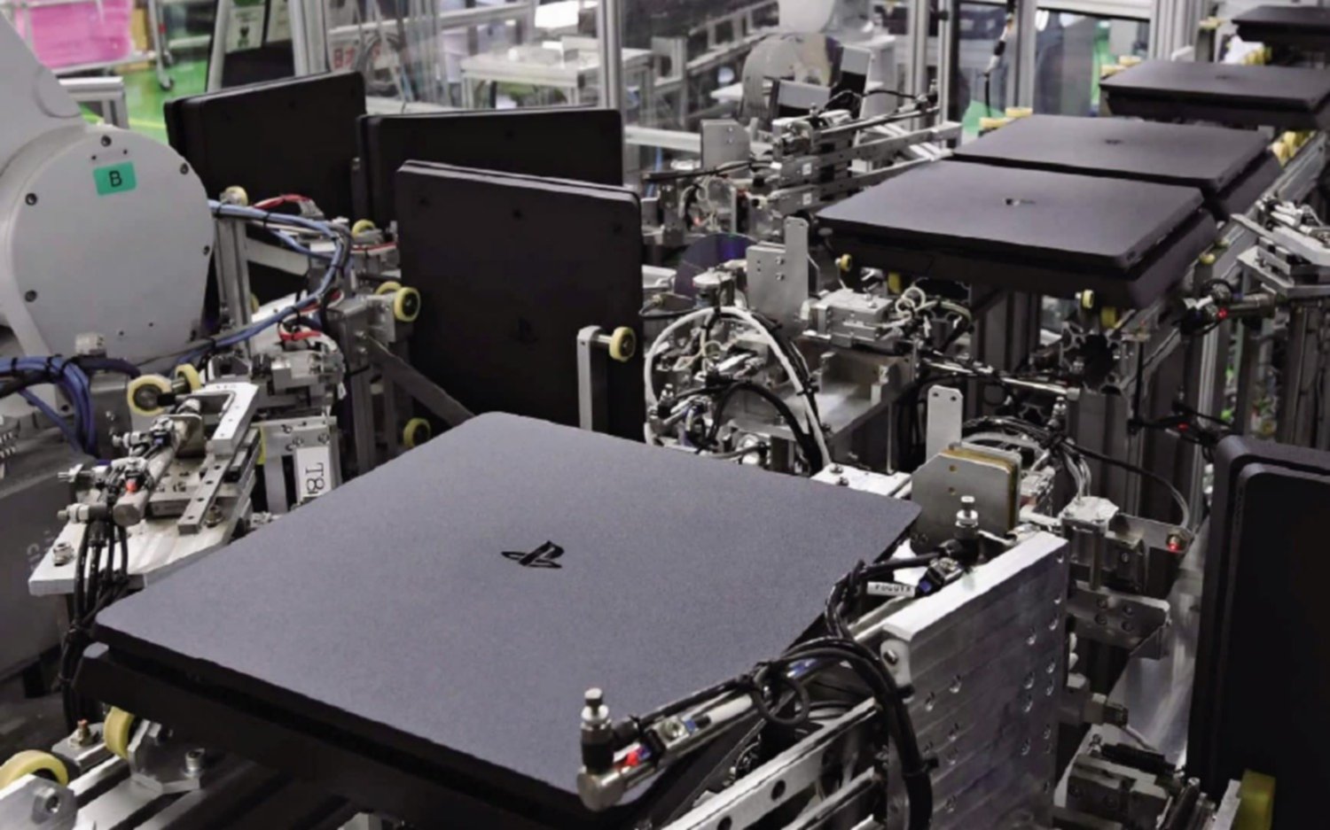 Cómo se construye la PlayStation 5: una fábrica casi totalmente automatizada