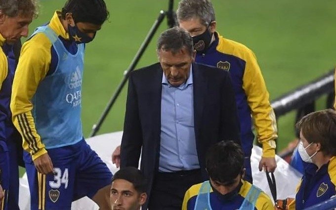 ¡Alerta en Boca! Colombia se quedó sin DT y apunta a Miguel Ángel Russo