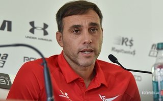 Desábato confirmó el equipo de Estudiantes, con varios cambios