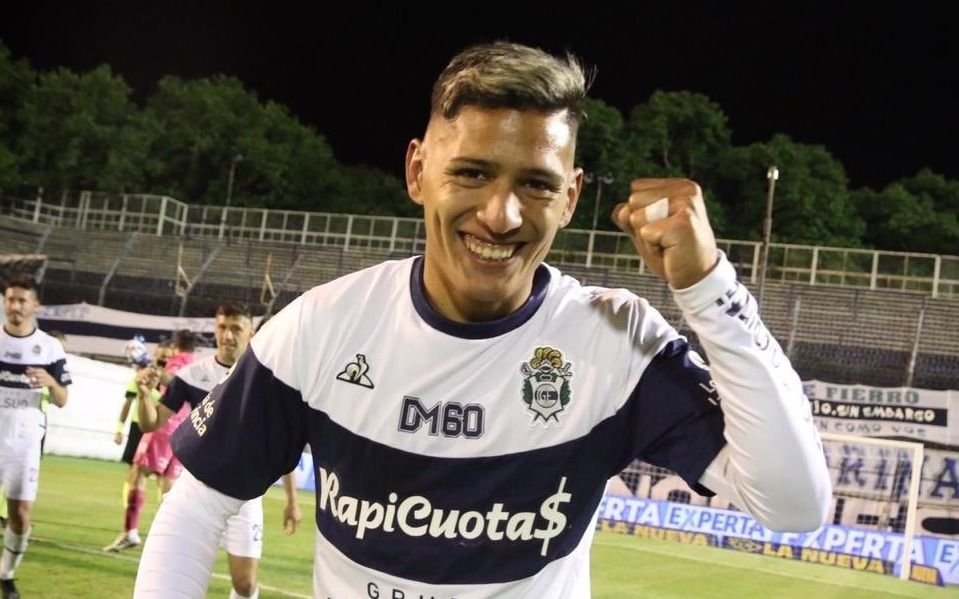Informe Tripero: Ramírez se sumó a la pelea para ser el delantero titular