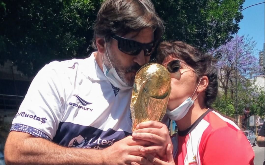 Otra imagen del amor por Diego Maradona en La Plata