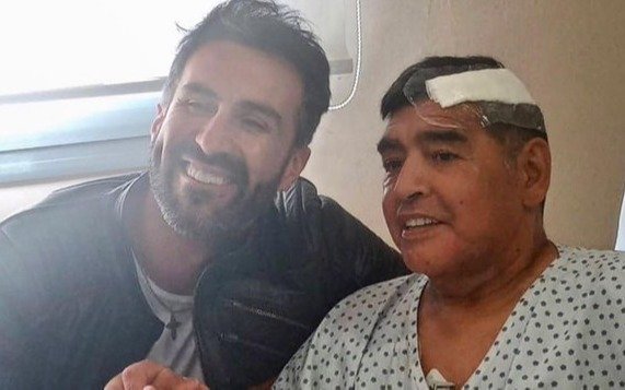 Revelan que Maradona tuvo un altercado con su médico personal que incluyó un "empujón"